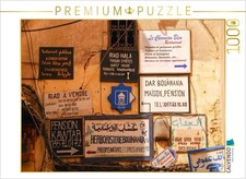 CALVENDO Puzzle Schilderwand in Fes  1000 Teile Lege-Gr  e 64x48cm Foto-Puzzle