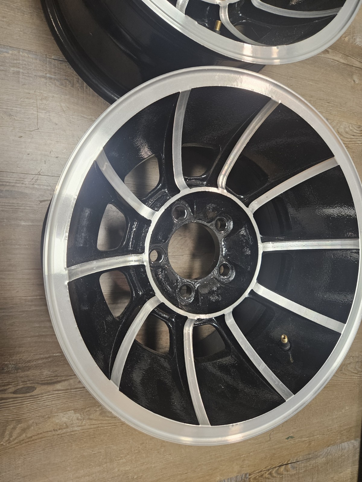 Chevrolet Corvette Wheels Set