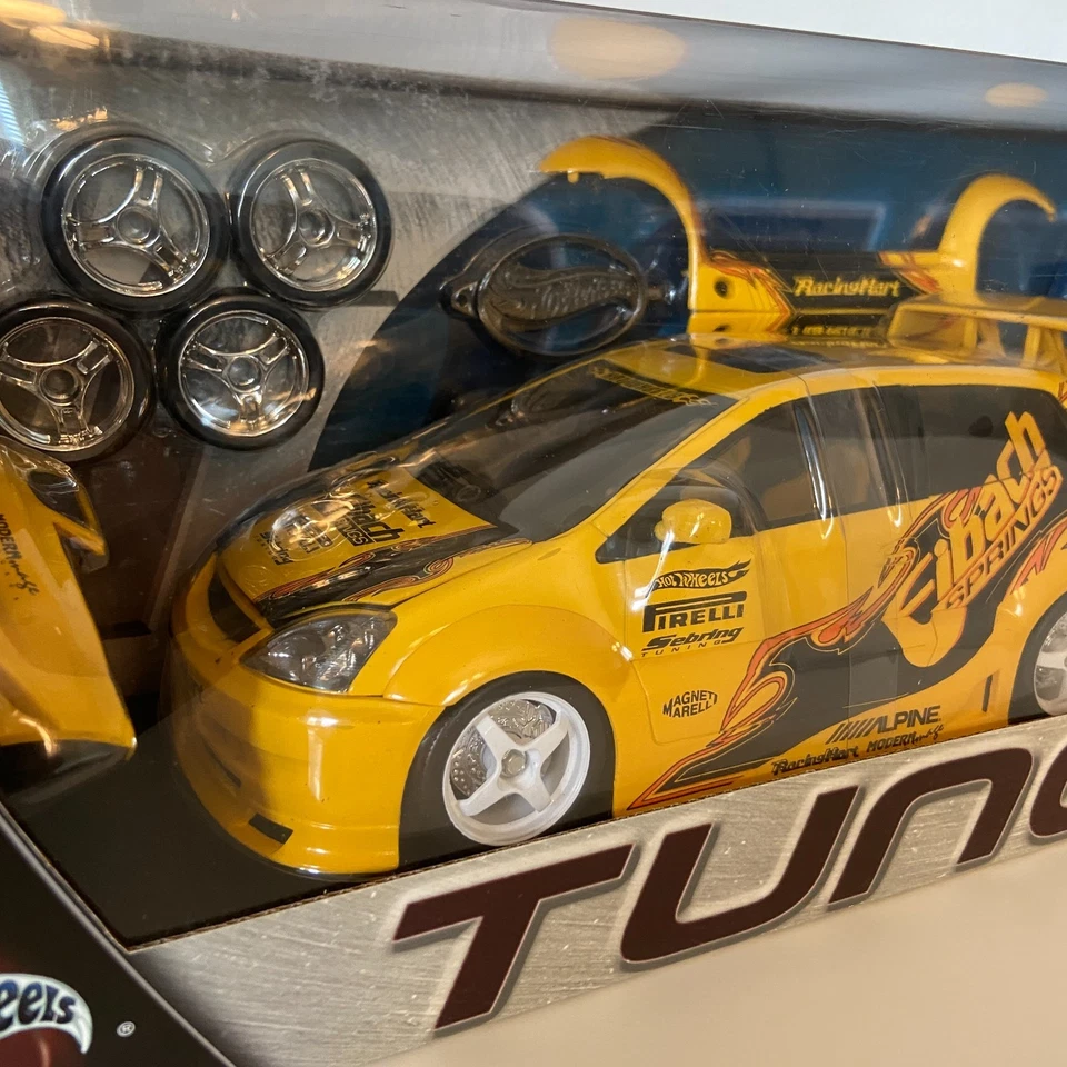 Hot Wheels Tunerz 1:18 Scale Honda Civic Si | Eibach Alpine RacingHart | Sealed - Image 3 of 4