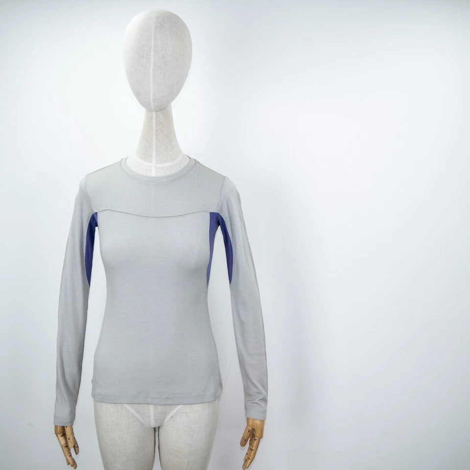 Top Pullover básico 100 % lana merino manga larga cuello redondo IBEX para mujer talla XS Foto 2 de 4