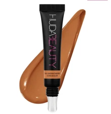 HUDA BEAUTY ~ THE OVERACHIEVER CONCEALER ~ 28G BUTTERSCOTCH 
