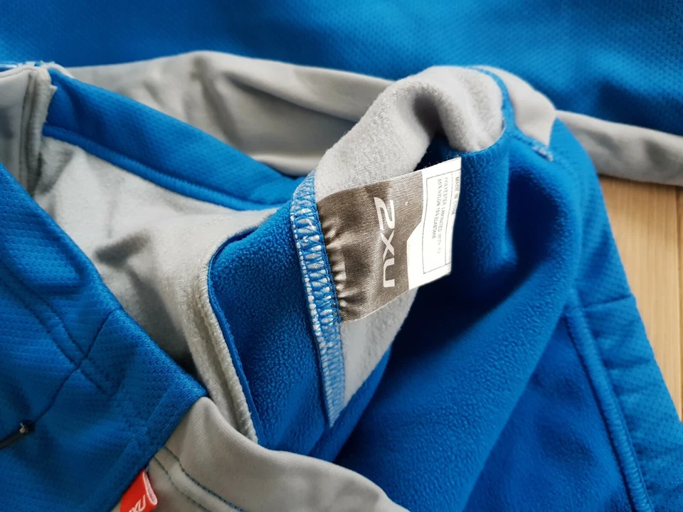 2XU Micro Climate Thermal Jacket Running Insulated Shell Size S   zr419 - Image 3 of 4