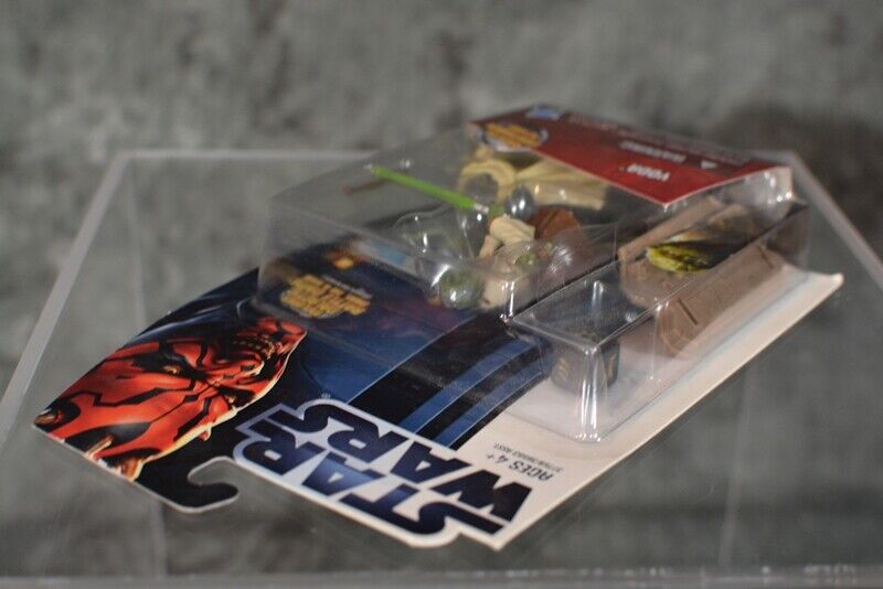 2011 Hasbro Star Wars Clone Wars & Movie Heroes YODA Galactic