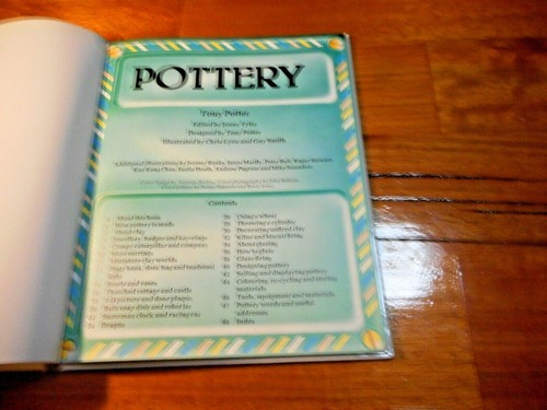 Tony Potter An Usborne Guide to Pottery H/C '85 - Picture 3 of 5