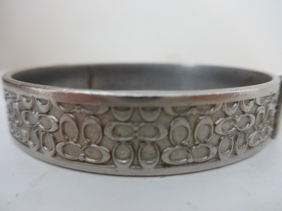 VINTAGE COACH BANGLE CUFF C LOGO BRACELET SILVER TONE  display picture 3