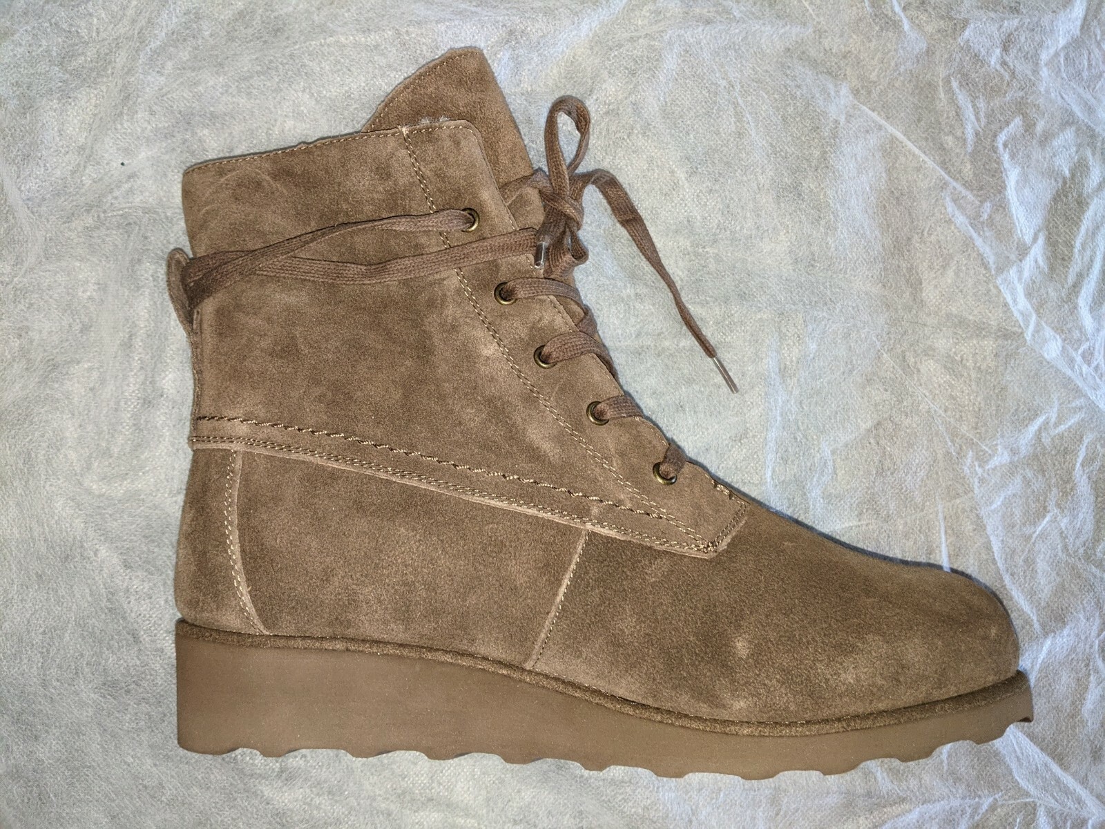 Bearpaw Women's Harmony Boot Size 11 