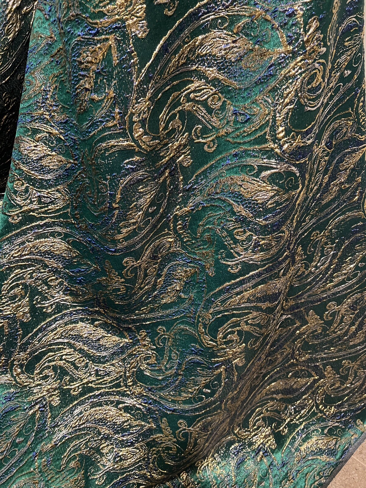 Picture 4 of 8