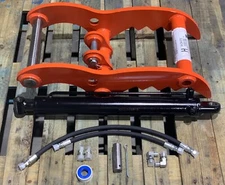 BLACK KUBOTA HYDRAULIC MINI EXCAVATOR THUMB KX033 KX040 PIN ON