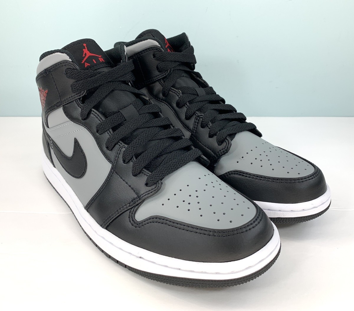 Jordan 1 hotsell black shadow