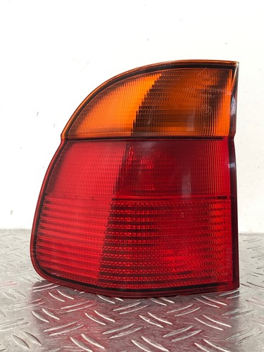 Rückleuchte Heckleuchte Rücklicht links außen BMW E39 Kombi 8361671