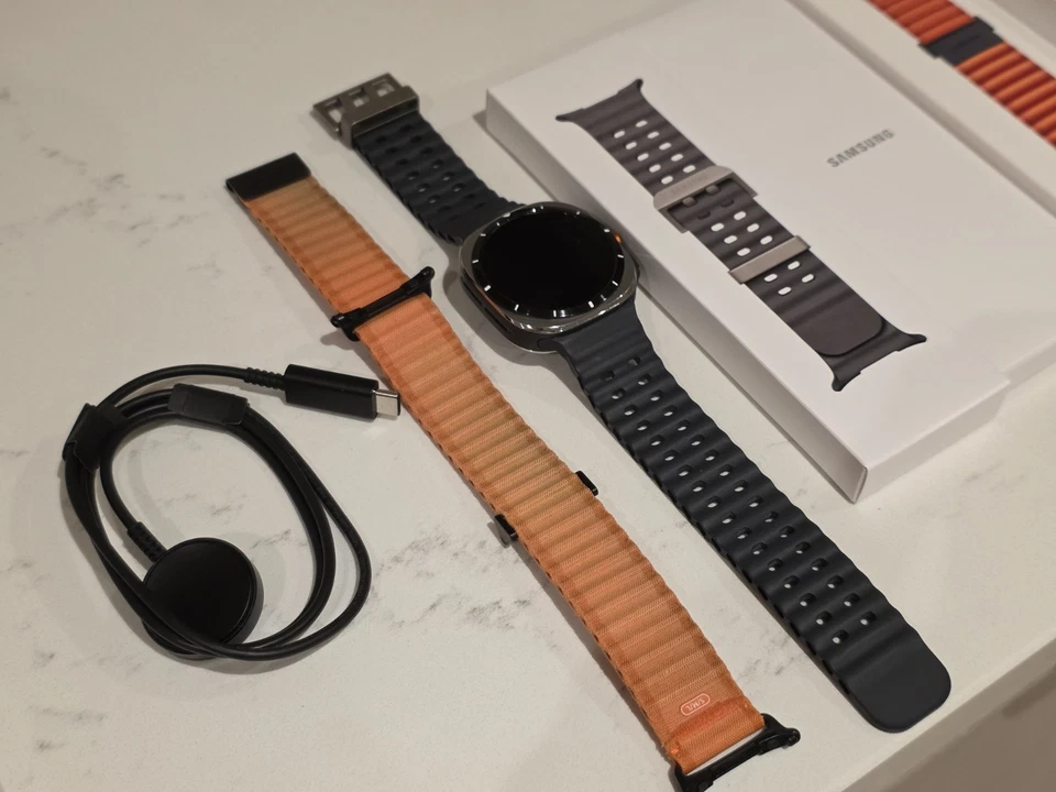 Samsung Watch Ultra SM-L705FZTAEUA 47mm Titanium Silver LTE 2024 SM-L705F - Image 2 of 4