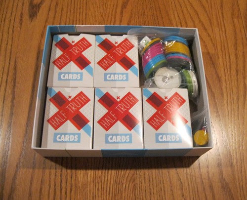 HALF TRUTH THE PARTY GAME GARFIELD/JENNINGS 2019 OPEN BOX/UNUSED - Picture 4 of 5