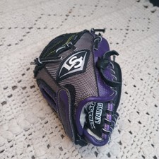 Youth Louisville Slugger Baseball Softball Glove RHT Diva Series 10" Purple Mit