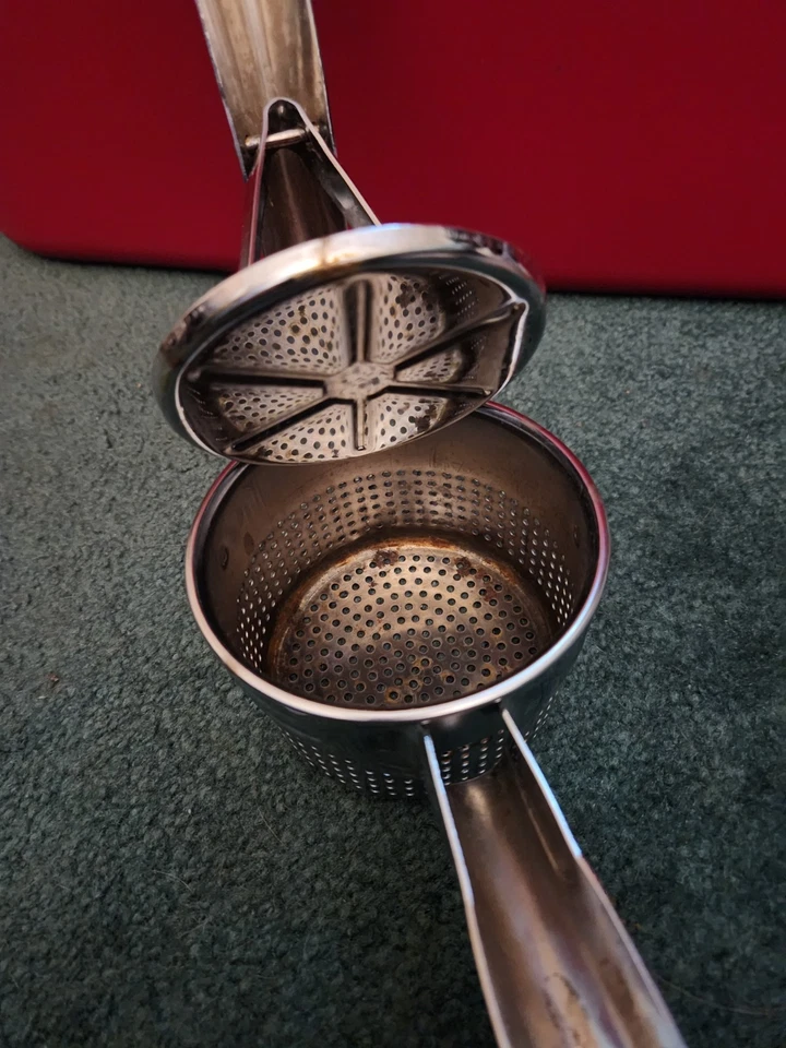 1 triturador de patatas de acero inoxidable prensa de patatas de alta resistencia Foto 3 de 4