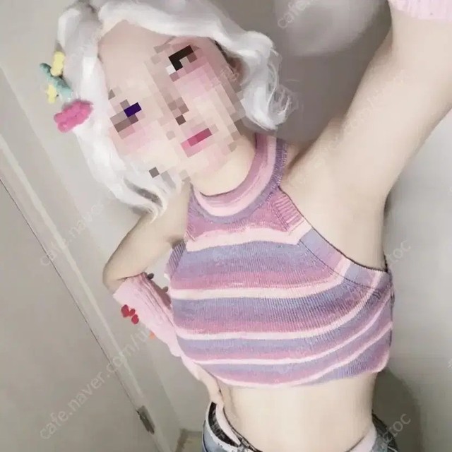 Eiseidol Superhero Cosplay Costume - Size S, Reformed & Wigs Included