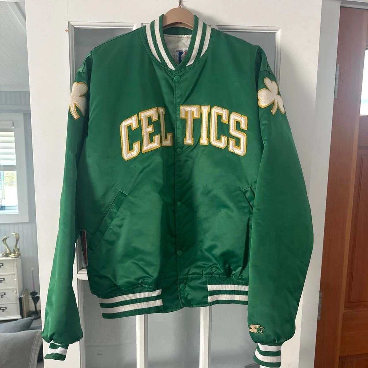 Vintage Starter Jacket Boston Celtics Satin Green NBA Basketball 90s Outerwear - product detail image 1