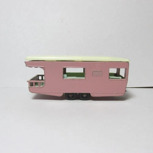 OLD DIECAST LESNEY MATCHBOX NO. 23 TRAILER CARAVAN CAMPER 1965 MADE IN ENGLAND