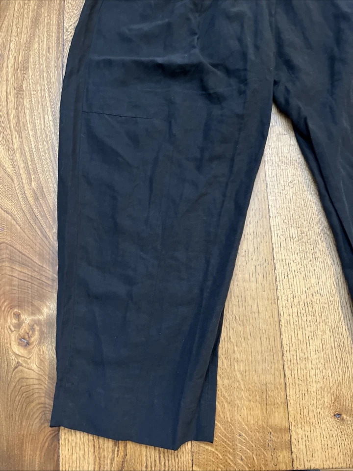 Pantalón Pantalón Banana Republic Negro Tencel-Lino Pierna Barril Cinturón Negro, Talla 14 Foto 3 de 4