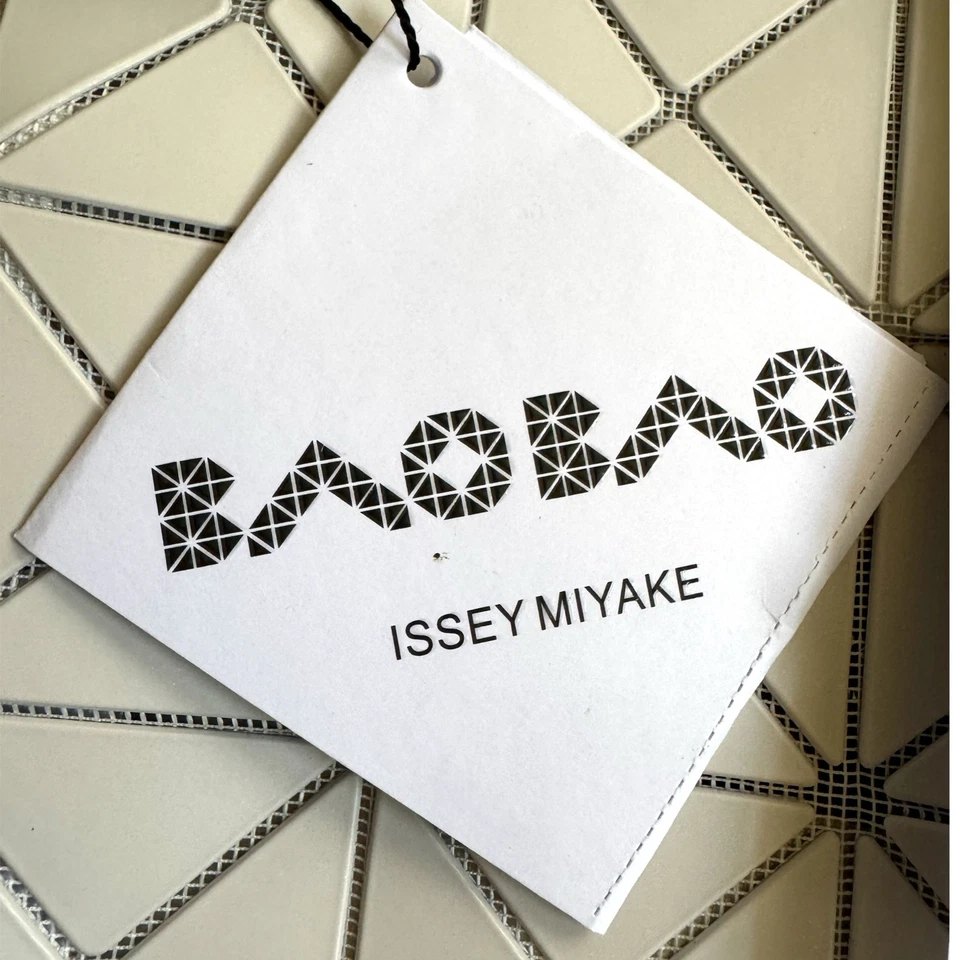 Bolso de Mano Bao Bao Issey Miyake Carate Pequeño Asa Superior Blanco Beige Cartera Nuevo con Etiquetas Foto 4 de 4