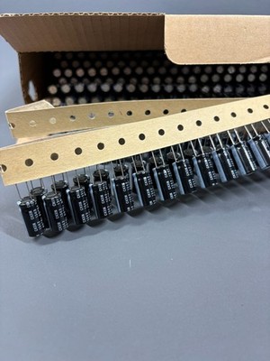100 PCS Illinois Capacitor CKR 100uF 16V Radial Electrolytic Capacitors RoHS