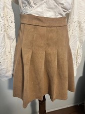 Chic Tan Pleated Skirt - Perfect for Any Occasion 