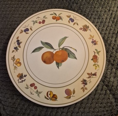Royal Worcester Evesham Vale Cork Backed Footed Trivet 10 Inch 