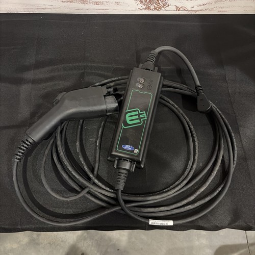 Ford c-max Fusion escape focus PHEV EV Charger charging cable plug-in hybrid 12A