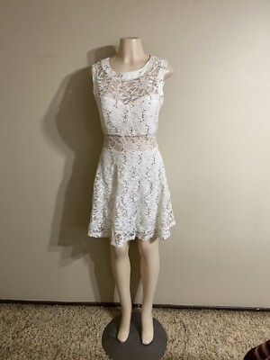 Windsor lace Scoop neck Sleeveless dress size 13/14 See thru Middle | eBay Windsor lace Scoop neck Sleeveless dress size 13/14 See thru Middle | eBay