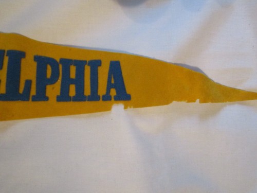 Vintage Felt Pendant Philadelphia Yellow & Blue 11.5" by 35" - Picture 5 of 12