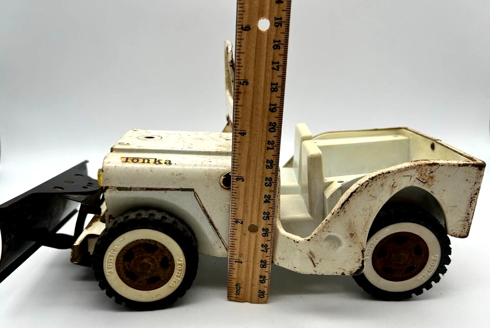 Винтажный 1960-х белый Tonka Jeep снегоочиститель грузовик, прессованная сталь игрушка - Изображение 4 из 4