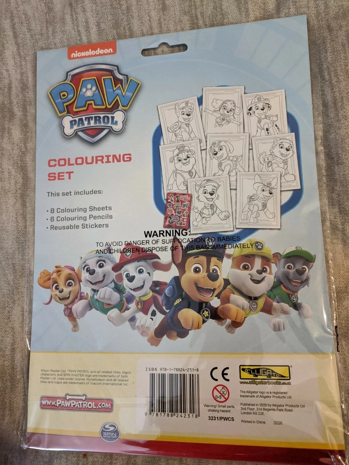 Paw Patrol Colouring Set With Coloured Pencils 8 Sheets - Image 2 of 2