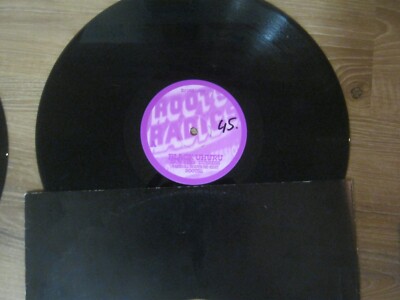 Black Uhuru-Darkness/Dubness2004?PROMO DJ USE ONLY-Vinyl gut plus-Cover defekt