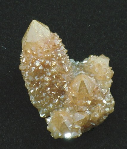 Mandarine Aura Kaktus Quarz Kristall Cluster Präparat 4,2 x 3,9 x 3,3 cm 35,9 g - Bild 8 von 8
