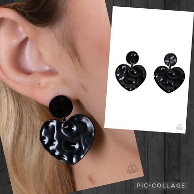 Paparazzi JUST A LITTLE CRUSH black post earring
