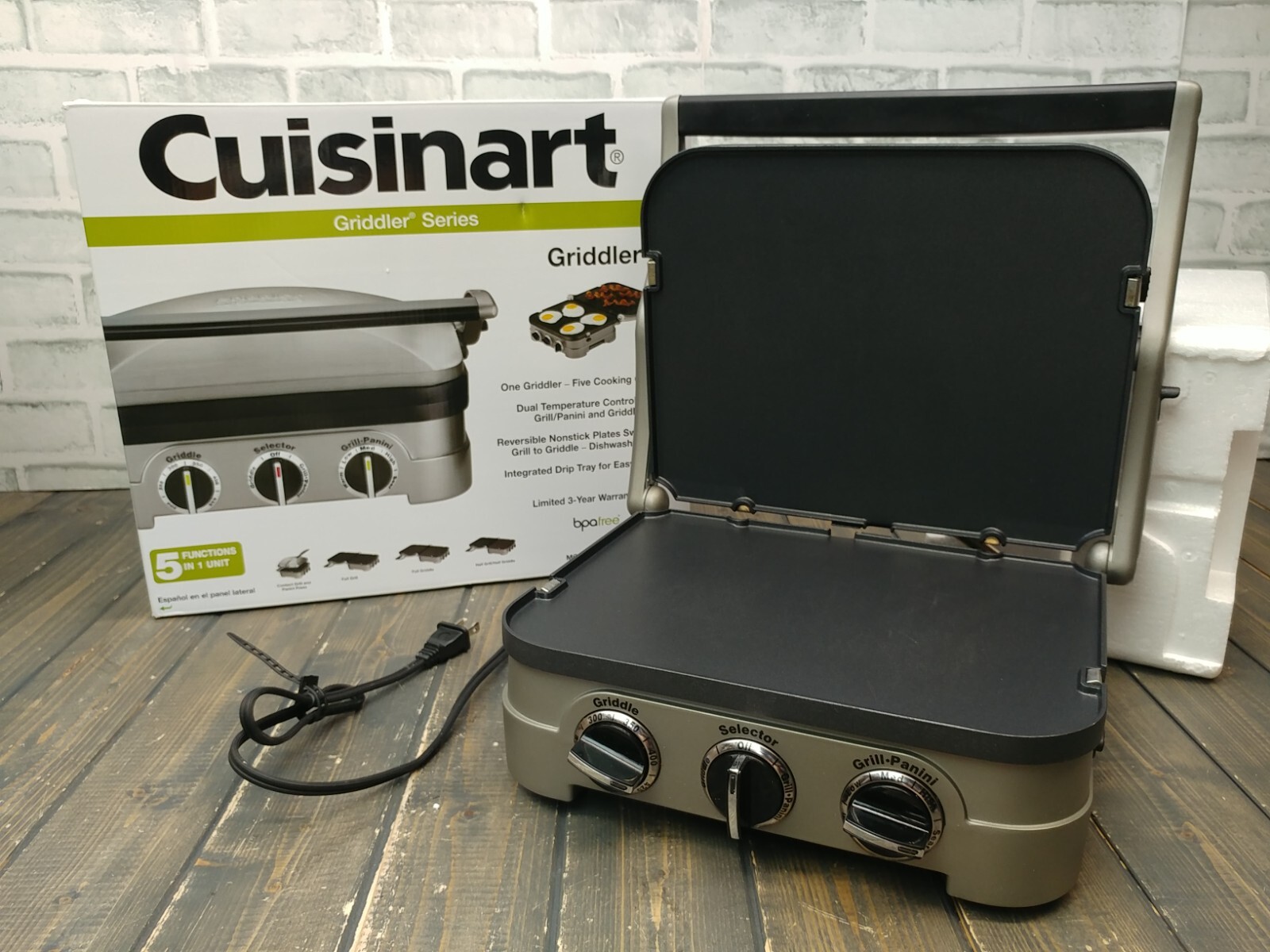 Cuisinart GR4NP1 Griddler 13.5" 5 in 1 Brushed Stainless Steel GREAT