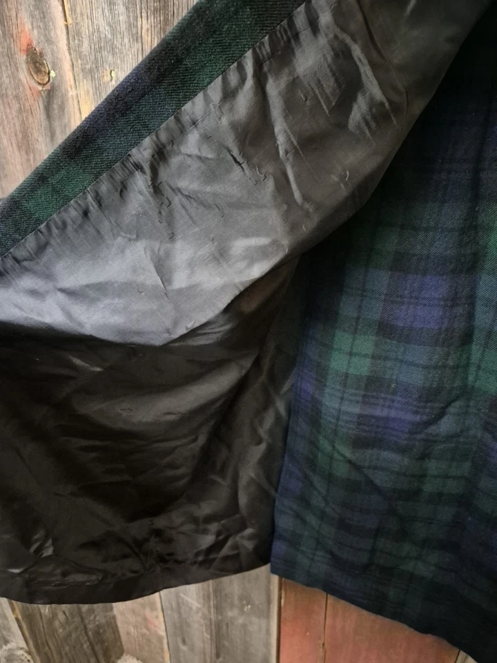 Vintage Lauren Ralph Lauren Black Watch Plaid 100% Wool Wrap Skirt 14 Old Money - Image 4 of 4