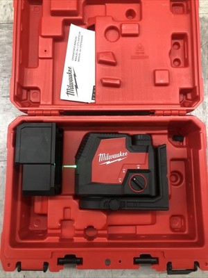 Milwaukee 3522-21 Green Beam Laser Cross Line Plumb Point USB Rechargeable