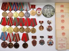 Soviet Russian Set 23 Medals, badges with 7 Documents of Veteran WW2, Army USSR