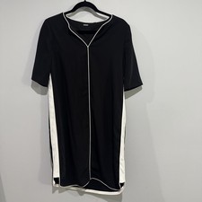 Tahari black and white short sleeve shift dress Size S NWT