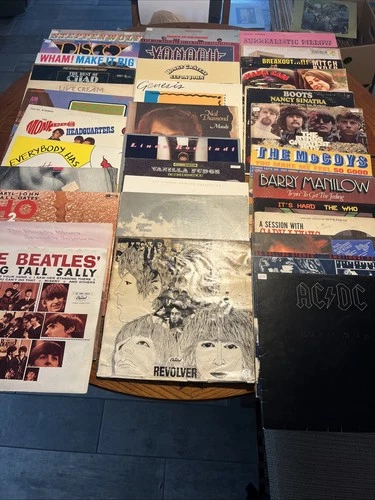 Classic ROCK Vinyl Lot of 35 LPs 60s/70s/80s Beatles Rolling Stones AC/DC Moody