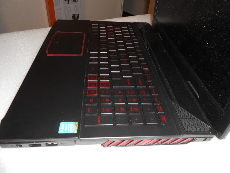 CYBERPOWERPC laptop as is and some extras - Image 4 of 4
