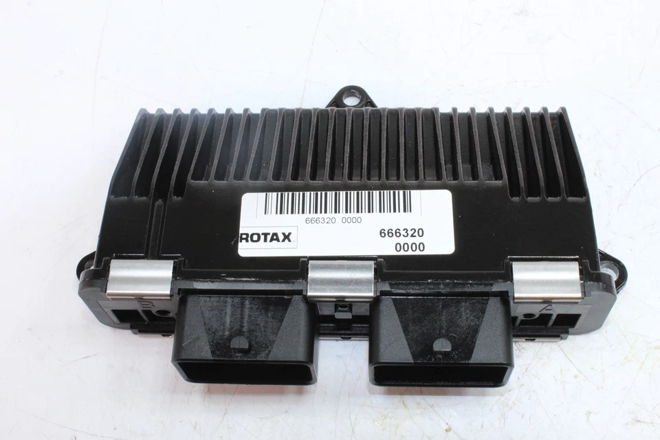 Sea-Doo GTX 155 2010 OEM ECU ECM COMPUTADORA CAJA ELECTRÓNICA 420666320 Foto 2 de 4