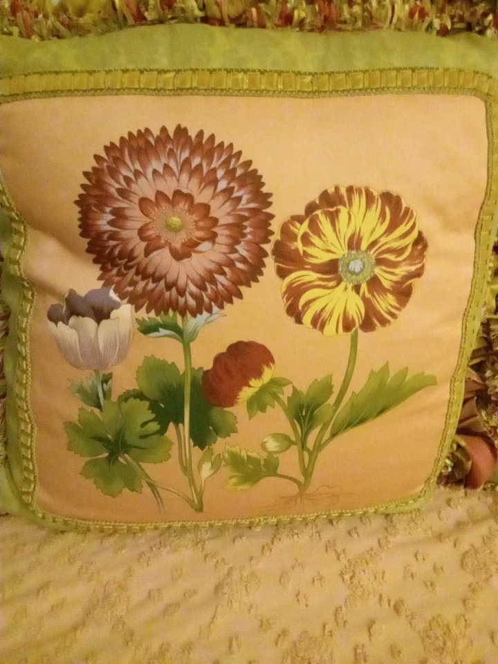 HERMOSO Cabecero Romántico de ALMOHADAS DE CAMA HECHAS A MEDIDA EXCELENTE ESTADO Foto 4 de 4