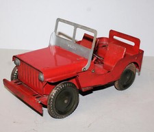 Marx Red Willys Jeep   Metal toy   pressed steel
