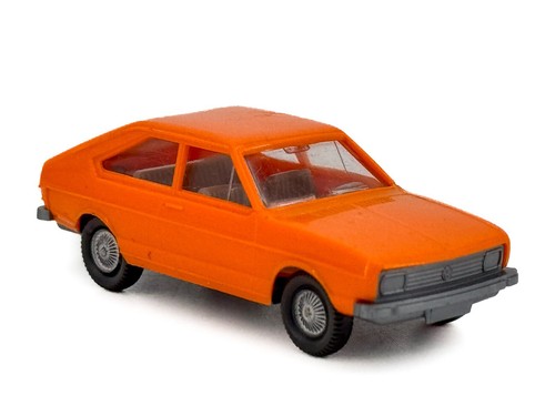 Vtg Wiking Mars Red Volkswagen Passat Coupe VW Germany HO 1:87 Man Cave SCARE! - Picture 3 of 15