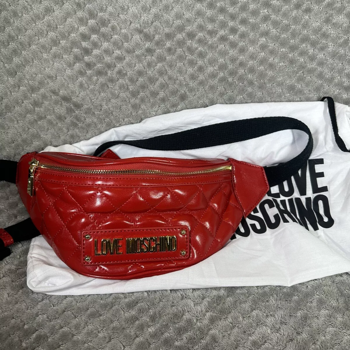 Belt bag love moschino sale