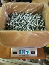 #10-32 x 4" Phillips Drive Pan Head Zinc Finish Steel Machine Screw