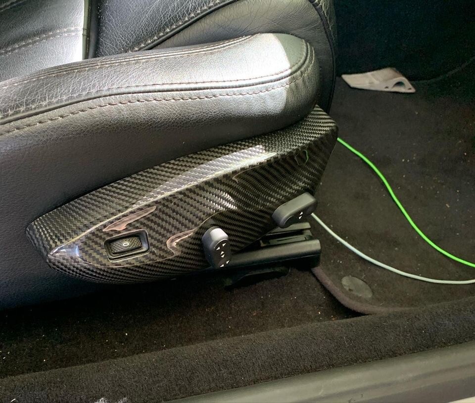MASERATI GRANTURISMO - GRAN CABRIO CARBON FIBER SEAT CONTROL COVER SKIN SET