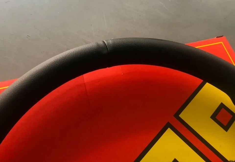 VOLANTE MOMO CORSE TUNING SPORTIVO UNIVERSALE DRIFTING RALLY 5 COLORAZIONI 350mm - Bild 3 von 4