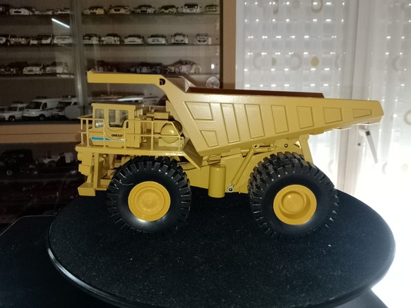 DRESSER HAULPACK DUMP TRUCK  1/50  CONRAD  2721